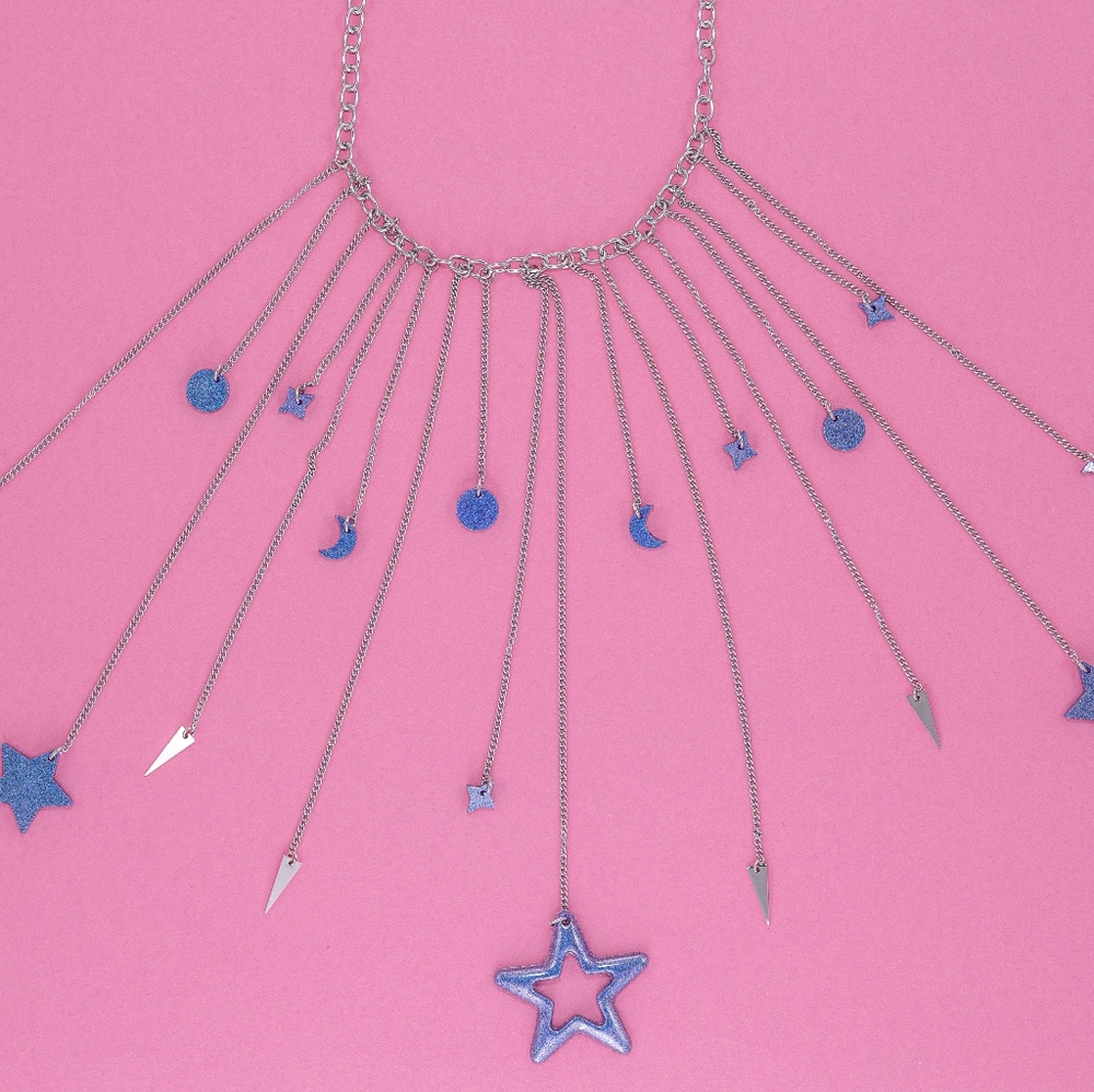 ⭐️ Holographic Lilac Starla Necklace ⭐️